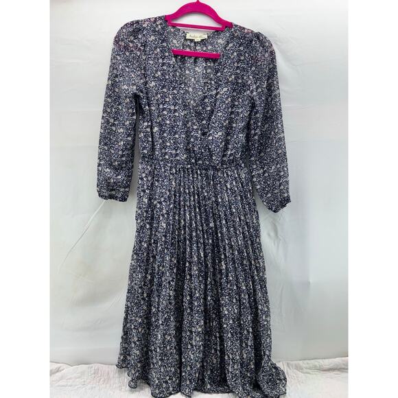 Indigo Rose Dresses & Skirts - Indigo Rose PS women’s pleted blue, and white floral cottagecore midi dress